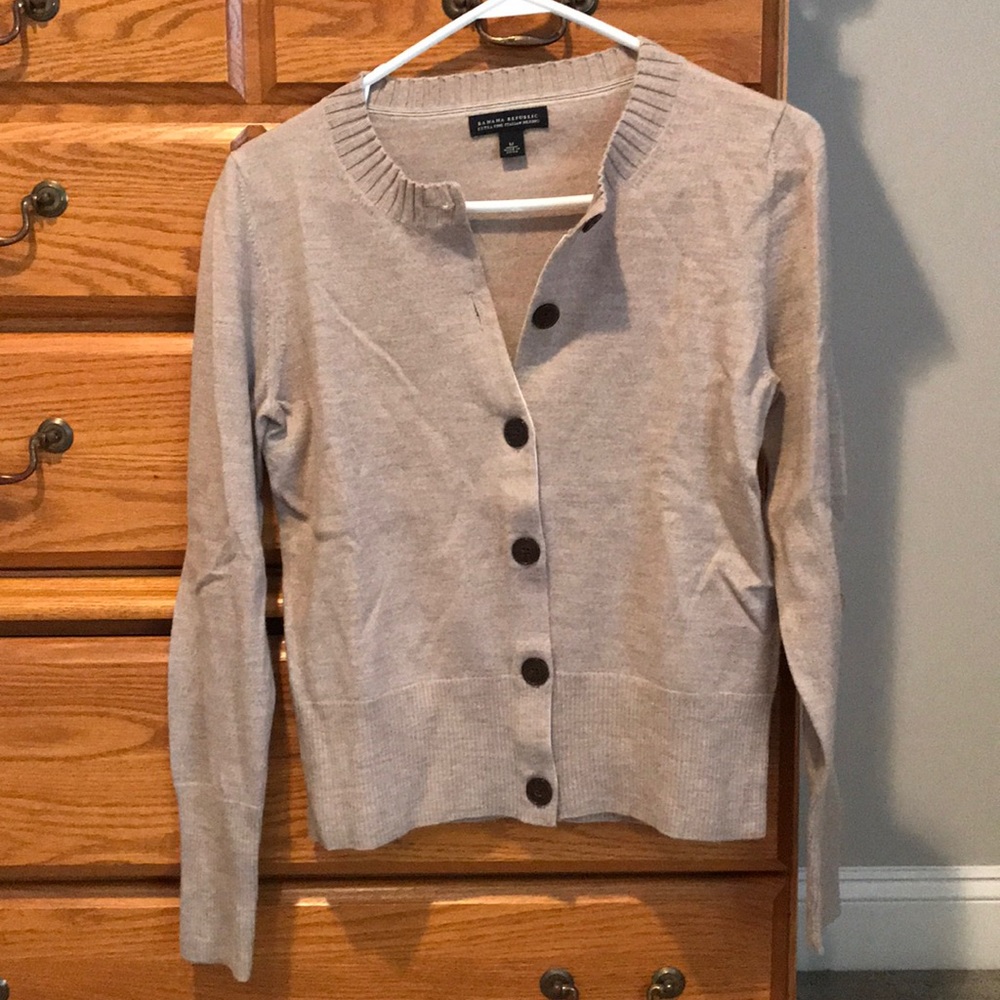 Banana Republic Size M Tan Cardigan
